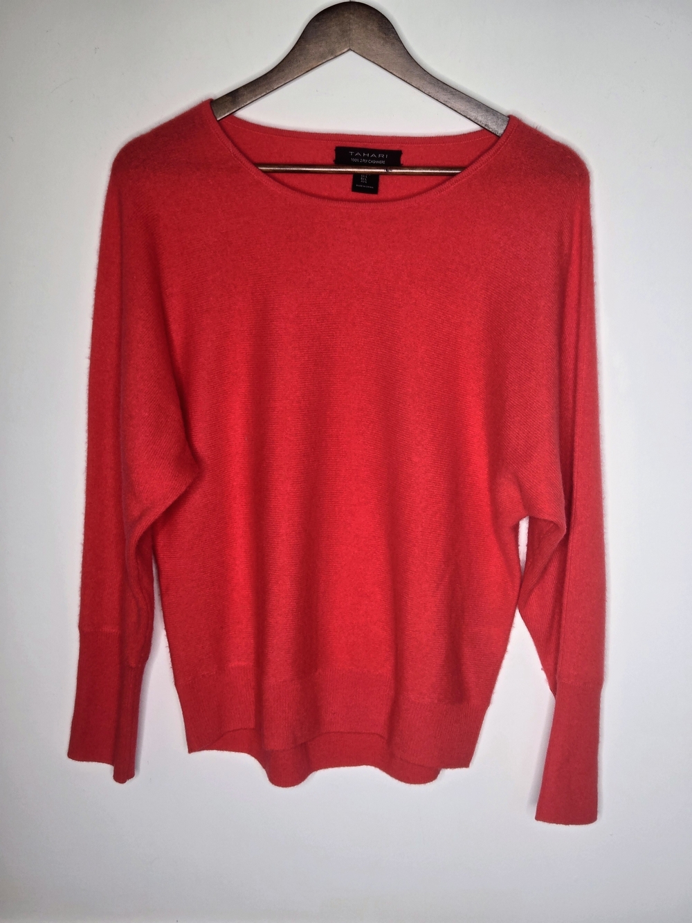 Tahari Red 100% Cashmere Crewneck Dolman Sleeve Knit Sweater Large Soft Cozy L